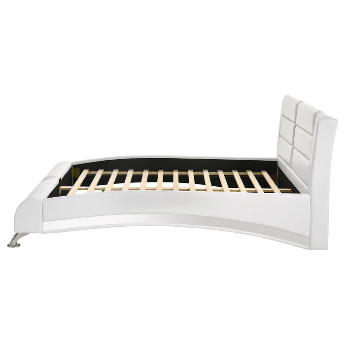 Jeremaine Upholstered California King Sleigh Bed White