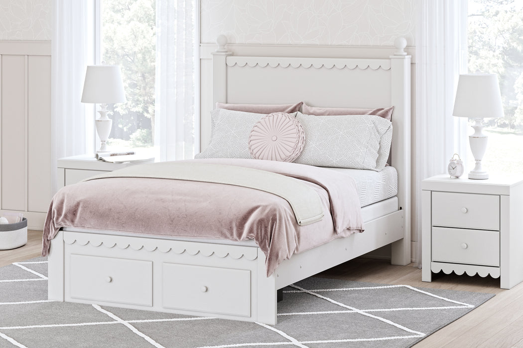 Mollviney  Panel Storage Bed